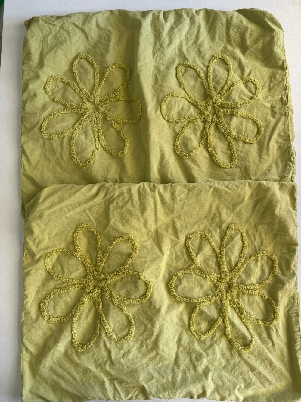 UO Olive Daisy Tufted Core Sham Set